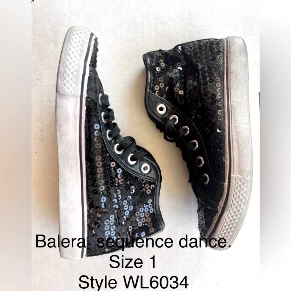 Balera Hip Hop Shoes. Black sequence high top style.